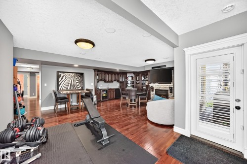 417 Caldwell Place Nw, Edmonton, AB 