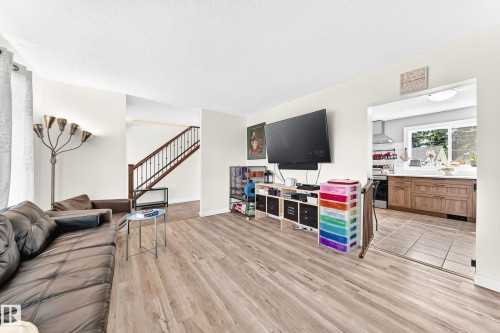11211 40 Avenue Nw, Edmonton, AB 