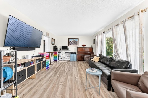 11211 40 Avenue Nw, Edmonton, AB 