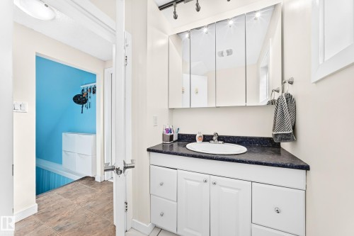11211 40 Avenue Nw, Edmonton, AB 