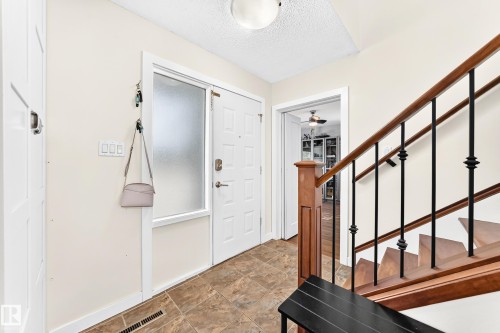11211 40 Avenue Nw, Edmonton, AB 