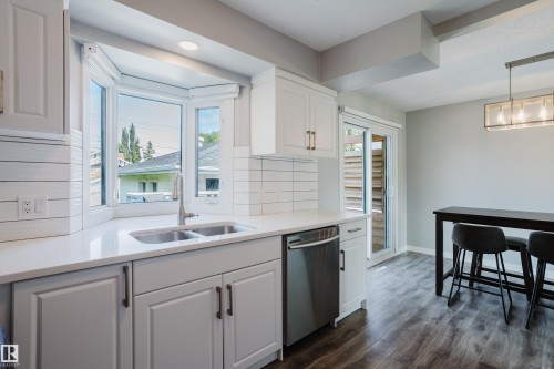 4708 106 Avenue Nw, Edmonton, AB 