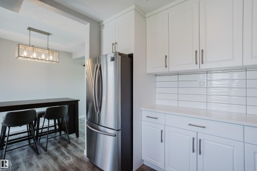 4708 106 Avenue Nw, Edmonton, AB 