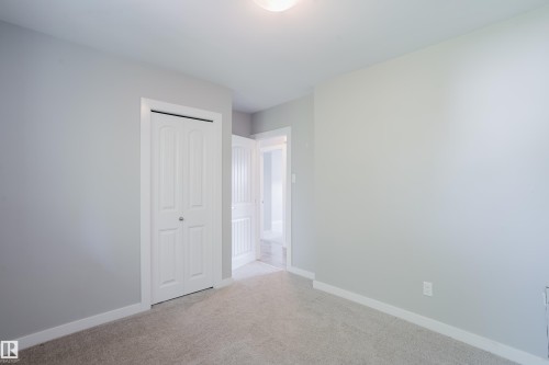4708 106 Avenue Nw, Edmonton, AB 
