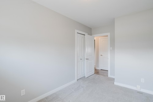 4708 106 Avenue Nw, Edmonton, AB 