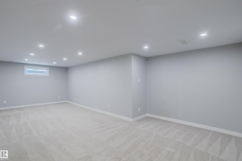 4708 106 Avenue Nw, Edmonton, AB 