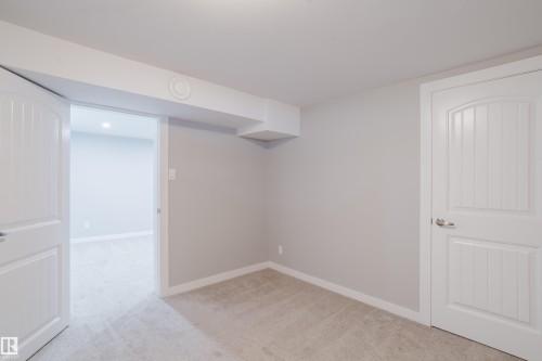4708 106 Avenue Nw, Edmonton, AB 
