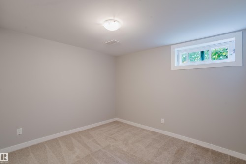 4708 106 Avenue Nw, Edmonton, AB 