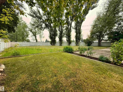 4705 43A St, Drayton Valley, AB - Outdoor