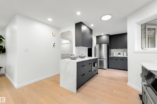 129 Ironwood Place Nw, Edmonton, AB 