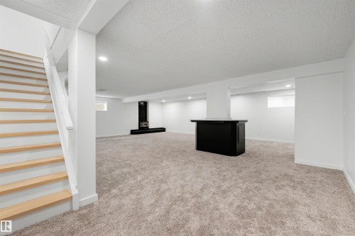129 Ironwood Place Nw, Edmonton, AB 