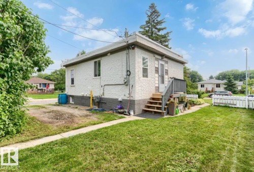12150 47 Street Nw, Edmonton, AB - Outdoor