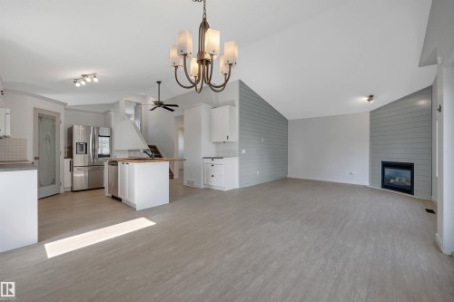 32 Meadowview Drive, Leduc, AB 