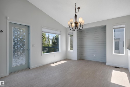 32 Meadowview Drive, Leduc, AB 