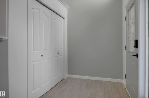 32 Meadowview Drive, Leduc, AB 