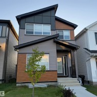 332 29 Street SW Edmonton, AB T6X 3E7