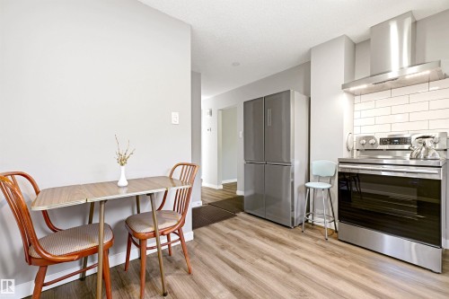 4207 114 Avenue Nw, Edmonton, AB 