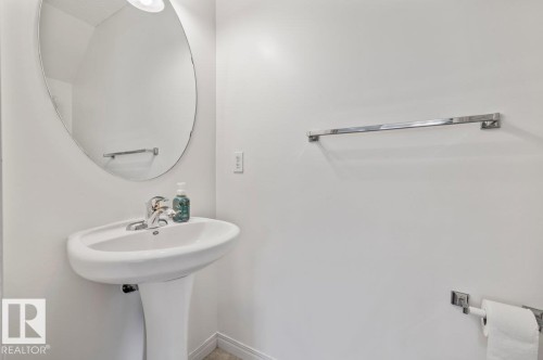 #1 1804 70 St Sw, Edmonton, AB 