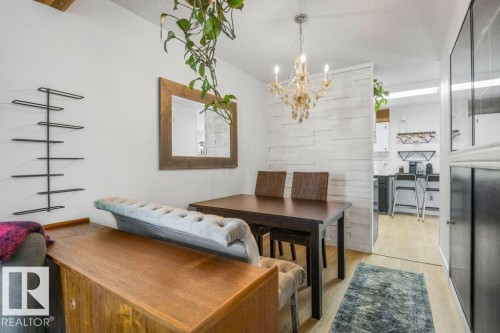 60 Greenfield Estates, St. Albert, AB - Indoor Photo Showing Dining Room