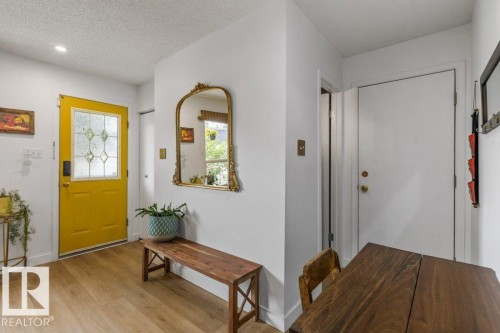 60 Greenfield Estates, St. Albert, AB - Indoor Photo Showing Other Room