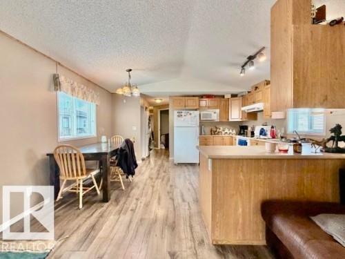 4810 48 Avenue, Wetaskiwin, AB 