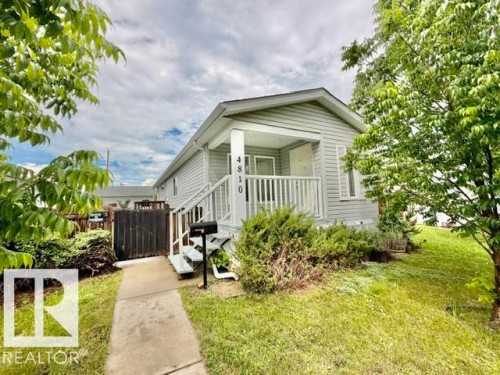 4810 48 Avenue, Wetaskiwin, AB 