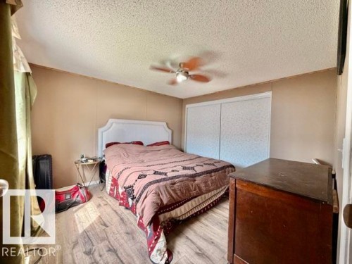 4810 48 Avenue, Wetaskiwin, AB 