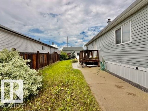 4810 48 Avenue, Wetaskiwin, AB 