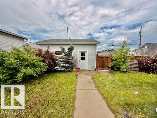4810 48 Avenue, Wetaskiwin, AB 