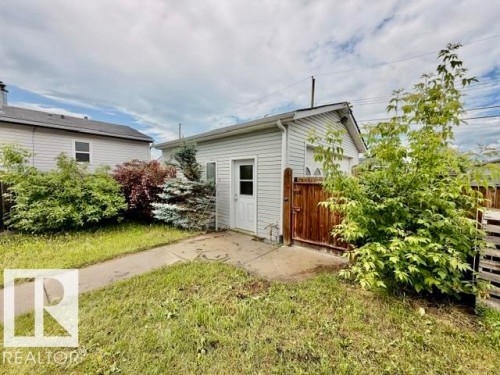 4810 48 Avenue, Wetaskiwin, AB 
