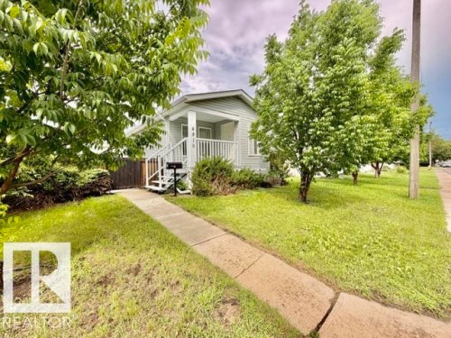 4810 48 Avenue, Wetaskiwin, AB 