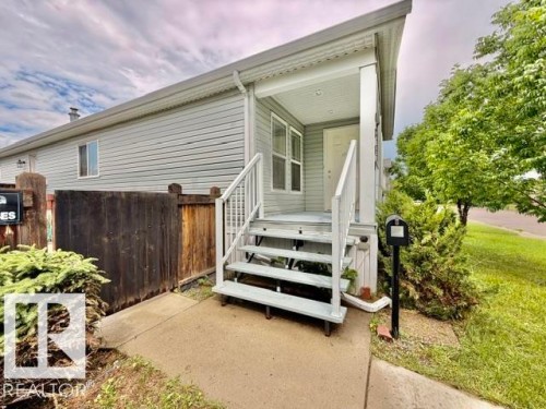 4810 48 Avenue, Wetaskiwin, AB 