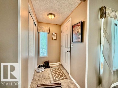 4810 48 Avenue, Wetaskiwin, AB 