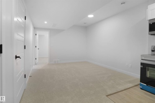 22519 88 Avenue Nw, Edmonton, AB 