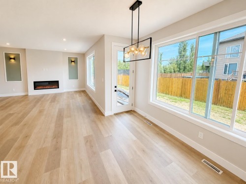 16 Middleton Close, Leduc, AB - Indoor With Fireplace
