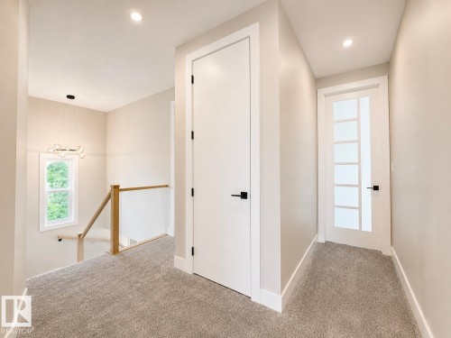 16 Middleton Close, Leduc, AB - Indoor Photo Showing Other Room