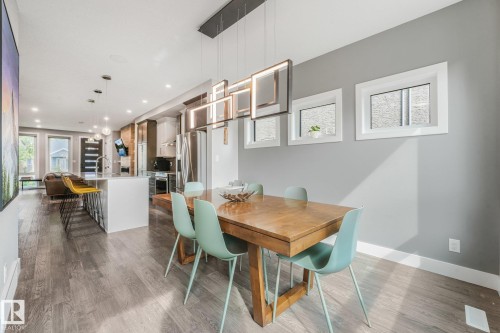 8715 83 Avenue Nw, Edmonton, AB 