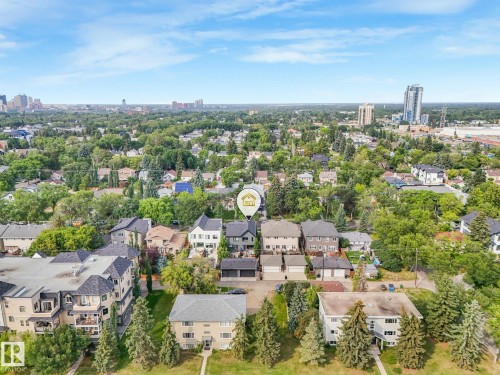 8715 83 Avenue Nw, Edmonton, AB 