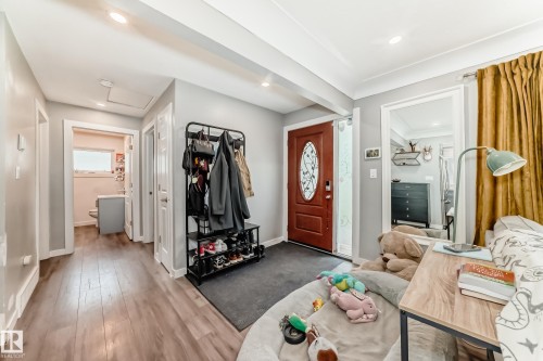 12423 75 Street Nw, Edmonton, AB 