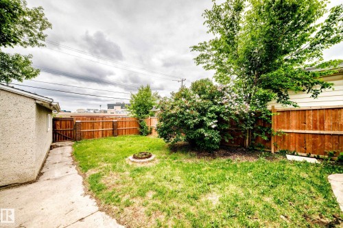 12423 75 Street Nw, Edmonton, AB 