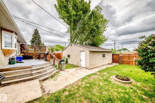 12423 75 Street Nw, Edmonton, AB 