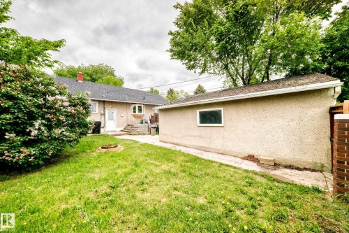 12423 75 Street Nw, Edmonton, AB 