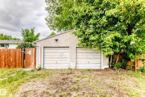 12423 75 Street Nw, Edmonton, AB 
