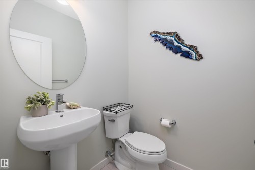3911 Claxton Loop Sw, Edmonton, AB 