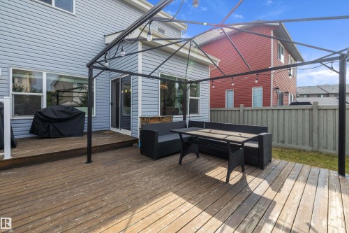 3911 Claxton Loop Sw, Edmonton, AB 