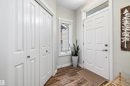 3911 Claxton Loop Sw, Edmonton, AB 