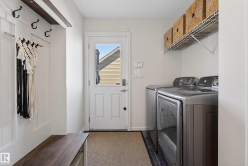 1148 35 Avenue Nw, Edmonton, AB 