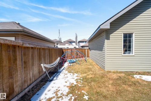 1148 35 Avenue Nw, Edmonton, AB 