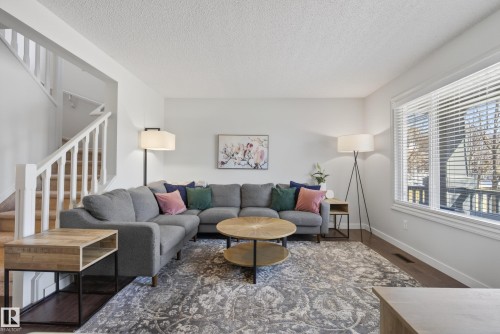 1148 35 Avenue Nw, Edmonton, AB 