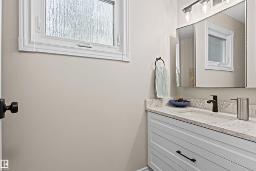 11118 23A Avenue Nw, Edmonton, AB 